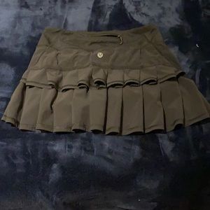 Lulu Lemon Size 2 Skirt